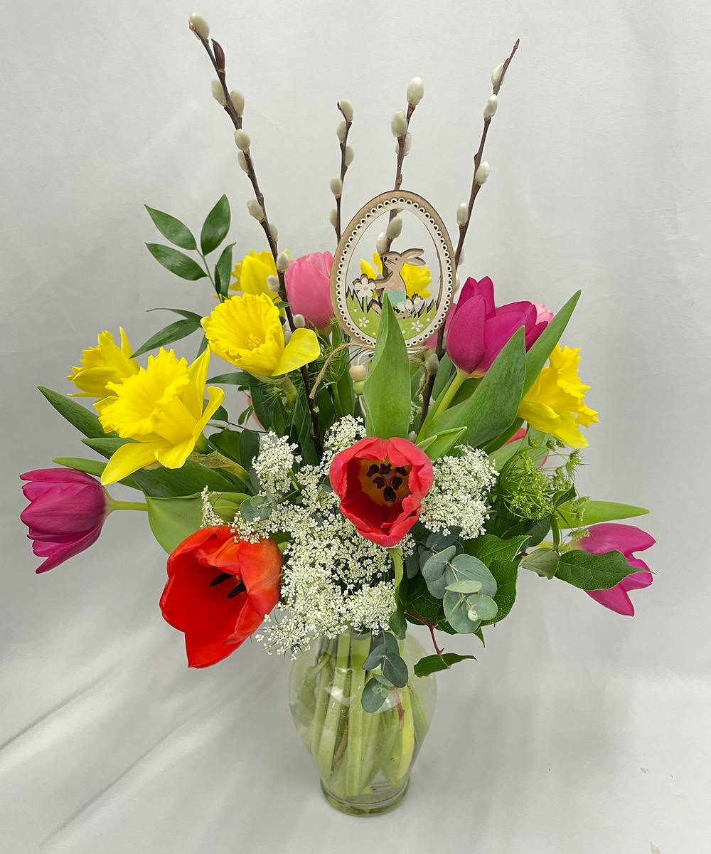 Spring Fields Arrangement Bosland's Florist